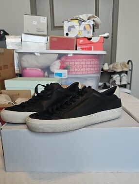 Vince Men's Black Low-Top Leather Sneakers with White Sole